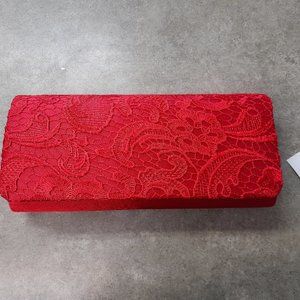 U-Story Red Elegant Floral Lace Clutch